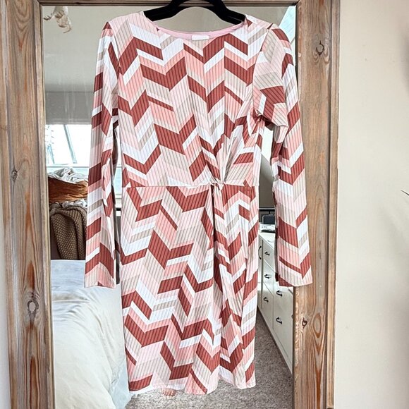 Long Sleeve Ribbed Twist Bodycon - Picture 1 of 6